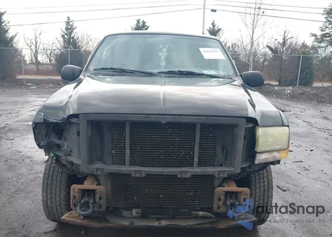 2004 Ford Excursion Xls/Xlt z USA, uszkodzony, nr VIN 1FMNU41L44EB42625